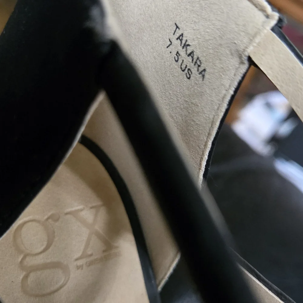 GX by Gwen Stefani GORGEOUS Black & Red Women's Heels sz7.5 - Picture 4 of 7